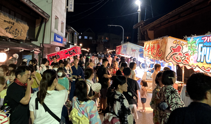 郡上おどり　徹夜おどり　岐阜県郡上市　夏祭り　盆踊り　屋台　グルメ　出店　露店