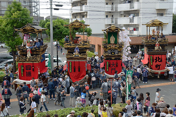 尾張横須賀まつり　横須賀公民館前