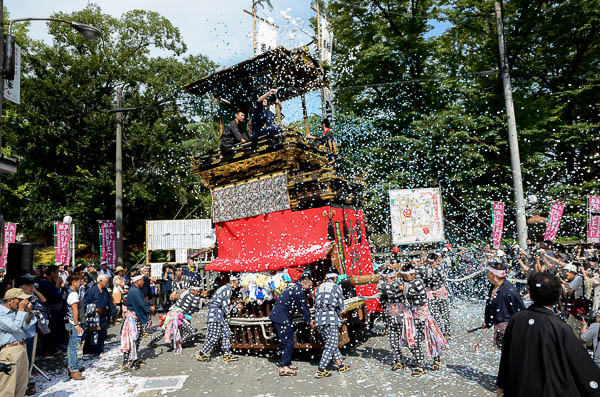 尾張横須賀まつり　愛宕神社での神事　山車曳き出し